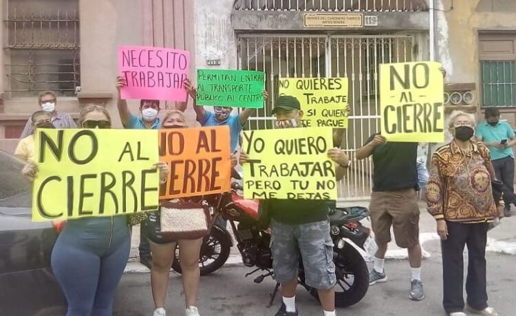 Piden mil comerciantes apoyo federal; no quieren cerrar