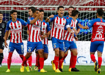 Ni Zaldívar, ni Antuna, ni ‘Chicote’; Chivas anuncia plantel para Copa por México