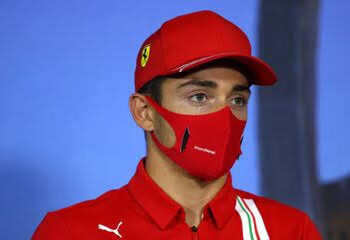 ¡Leclerc choca contra Vettel y deja fuera a Ferrari!