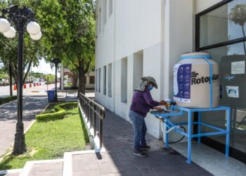 Exhorta Municipio de Nuevo Laredo a usar lavabos públicos