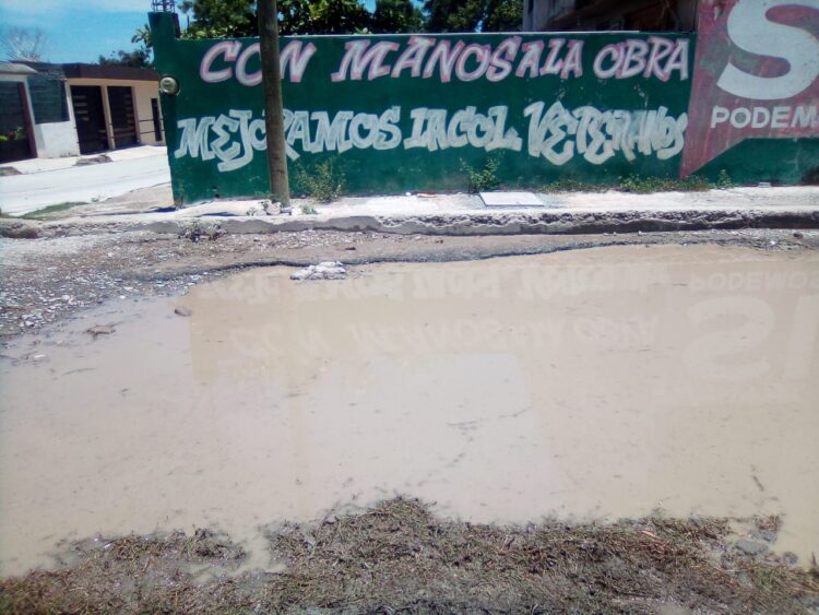 Calles quedan destrozadas después de las lluvias
