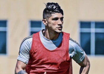 Alan Pulido marca su primer gol en la MLS is Back con el Sporting KCN