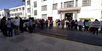 Segunda manifestación frente a casa de gobierno