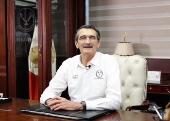 Docentes y estudiantes hacen valer a nuestra Universidad: Rector