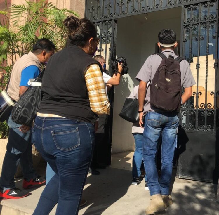 Trabajadores de maquiladora Aptiv se manifiestan en Victoria