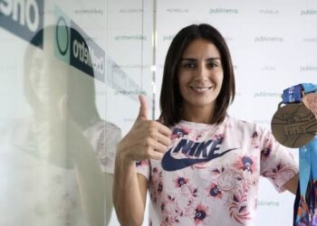 Paola Espinosa se mantiene firme en objetivo de tercera medalla olímpica