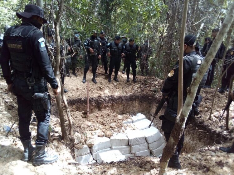 Decomisan 2.100 kilos de cocaína “golpe al narcotráfico guatemalteco”