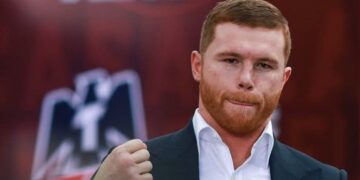 “Gracias ‘Canelo”: Pacientes de cáncer le agradecen su donativo