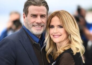 John Travolta confirma la muerte de su esposa Kelly Preston