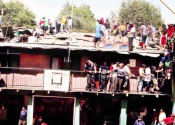 En Bolivia presos se amotinan exigiendo atención médica