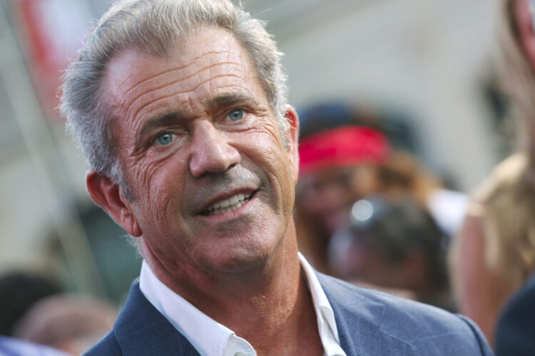 Mel Gibson estuvo hospitalizado por COVID-19; fue tratado con Remdesivir
