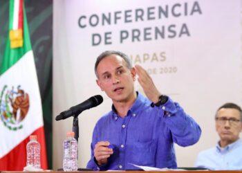 “Veneno embotellado” así califica Hugo López-Gatell a las bebidas azucaradas