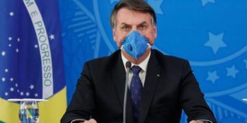 Jair Bolsonaro vuelve a dar positivo en prueba de COVID-19