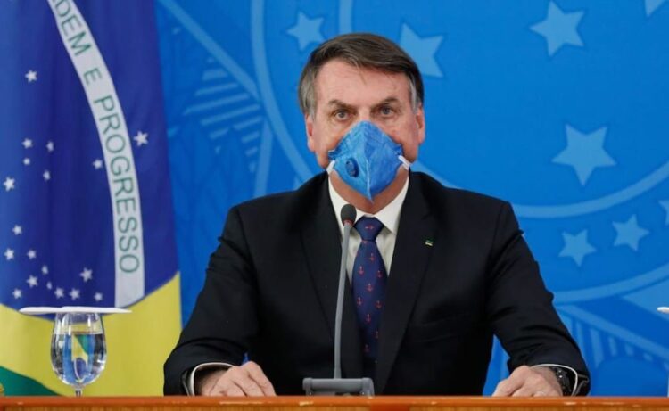 Jair Bolsonaro vuelve a dar positivo en prueba de COVID-19