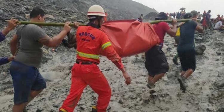Mueren más de 100 personas tras accidente en la mina de jade más grande del mundo