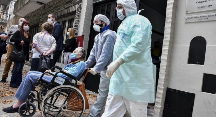 Covid-19 en el mundo supera hoy la barrera de los 17 millones