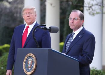 Donald Trump acapara fármaco para tratar covid-19