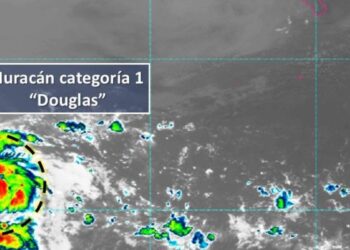 Se forma Douglas, el primer huracán en el Pacífico
