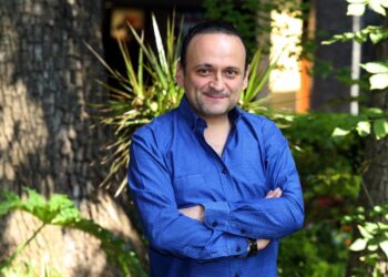 Lalo España defiende el humor “hay que tener buen gusto y no irnos a los extremos”