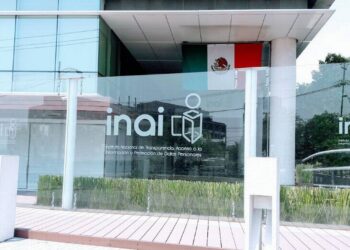 La transparencia exhibe los grandes actos de corrupción en México: INAI