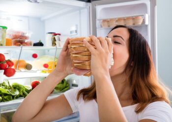 Consejos para evitar el hambre emocional