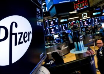 Estados Unidos acuerda pagar mil 950 millones a Pfizer por vacuna