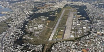 Decenas de marines de EU contraen COVID-19 en bases militares de Okinawa