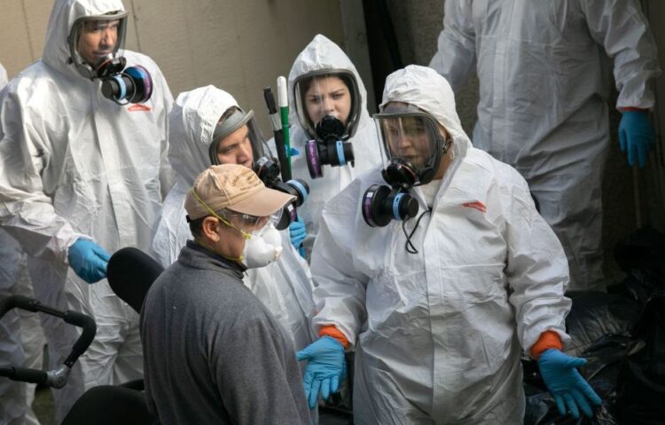 En solo 6 semanas los casos de coronavirus se duplicaron, advierte la OMS