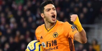 El golazo de Raúl Jiménez nominado a mejor gol de julio en la Premier