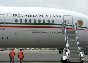 Aterriza en suelo mexicano el Avión Presidencial