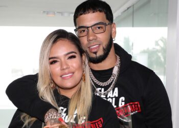 Karol G da positivo a coronavirus