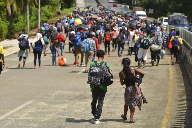 Una corte de apelaciones bloquea las restricciones de asilo de Trump