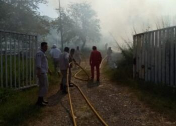 Explosión en ducto de PEMEX  Veracruz deja 5 personas lesionadas