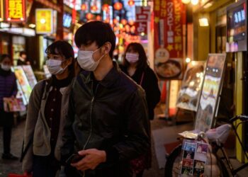 Algunas naciones experimentan nuevos y poderosos brotes derivado de la reapertura