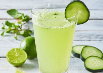Para esta calor que no aguanta te presentamos una receta de Agua Fresca de Pepino con Limón