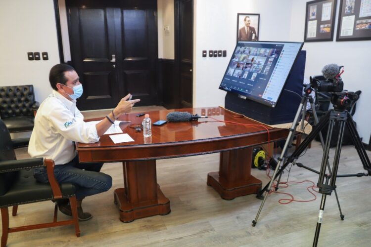 Dotará Ayuntamiento de tabletas a hospitales públicos de N. Laredo