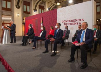 López Obrador anuncia producción de vacuna contra COVID-19 en México