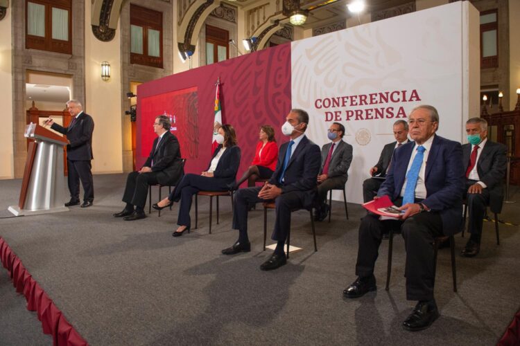 López Obrador anuncia producción de vacuna contra COVID-19 en México