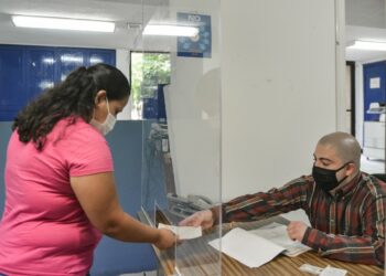 Agotan citas de pasaporte para agosto y septiembre