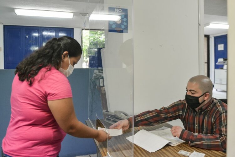 Agotan citas de pasaporte para agosto y septiembre