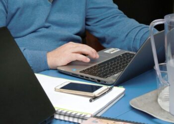 Ante covid-19, prevén ley sobre el trabajo a distancia