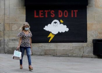 Entran en vigor nuevas restricciones contra covid-19 en España