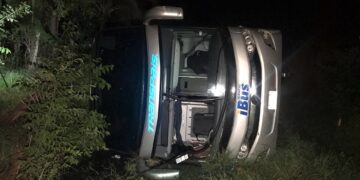 Vuelca autobús de Transpaís en ruta Mante-Llera; 10 heridos