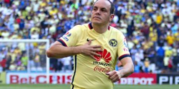Correcaminos registra a un joven llamado Cuauhtémoc Blanco