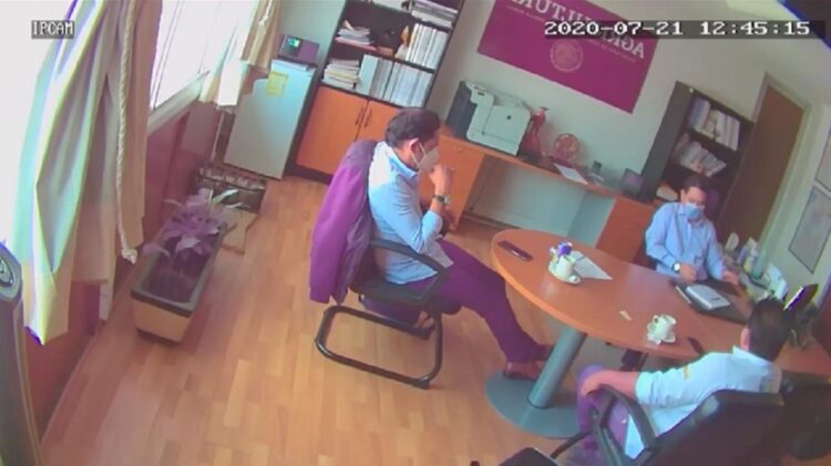 “Renuncia” representante de SADER en Puebla exhibido por corrupción en vídeo