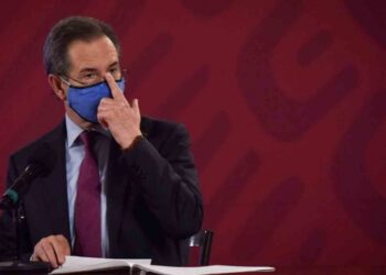 SEP atenderá dudas de alumnos por teléfono, además de clases por TV