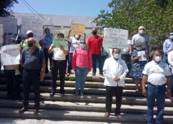 Intimidan a empleados de Salud que mantienen protesta en Jurisdicción II