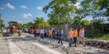 Impulsa Mario López construcción de circuitos viales en colonias de Matamoros