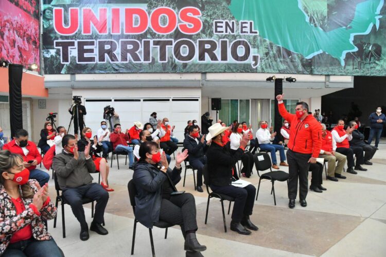 Asegura PRI espacios de participación política a quienes luchan por el campo
