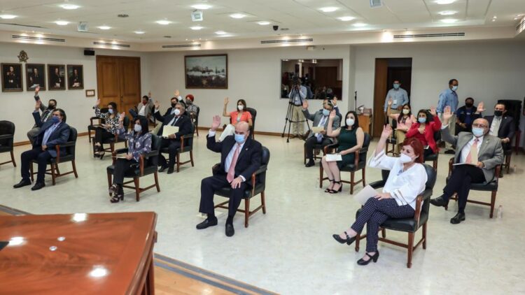 Dan descuento en predial un mes más en Nuevo Laredo